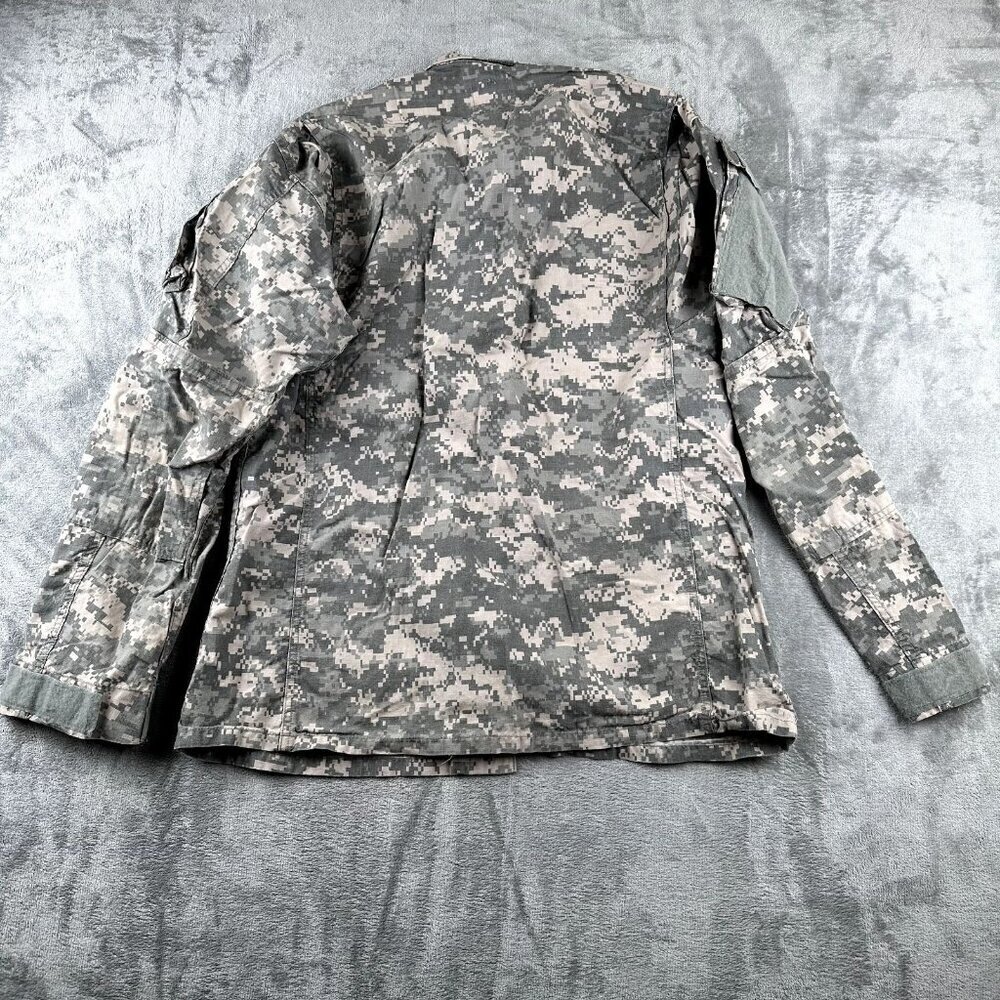 US Army Combat Uniform ACU Top Shirt Jacket Digital Camo Medium Long - Picture 6 of 7